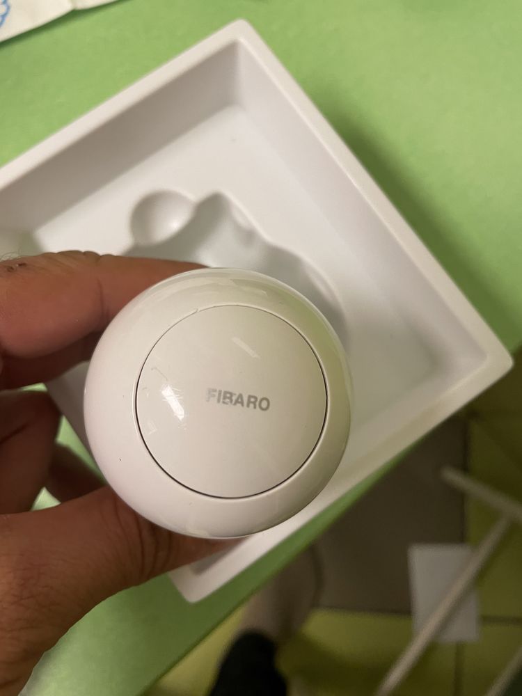 Fibaro termostat z-wave FGT-001 - cu defect