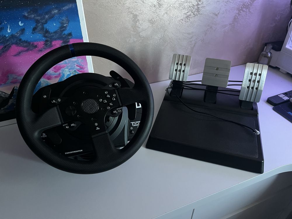 Volan Thrustmaster T300