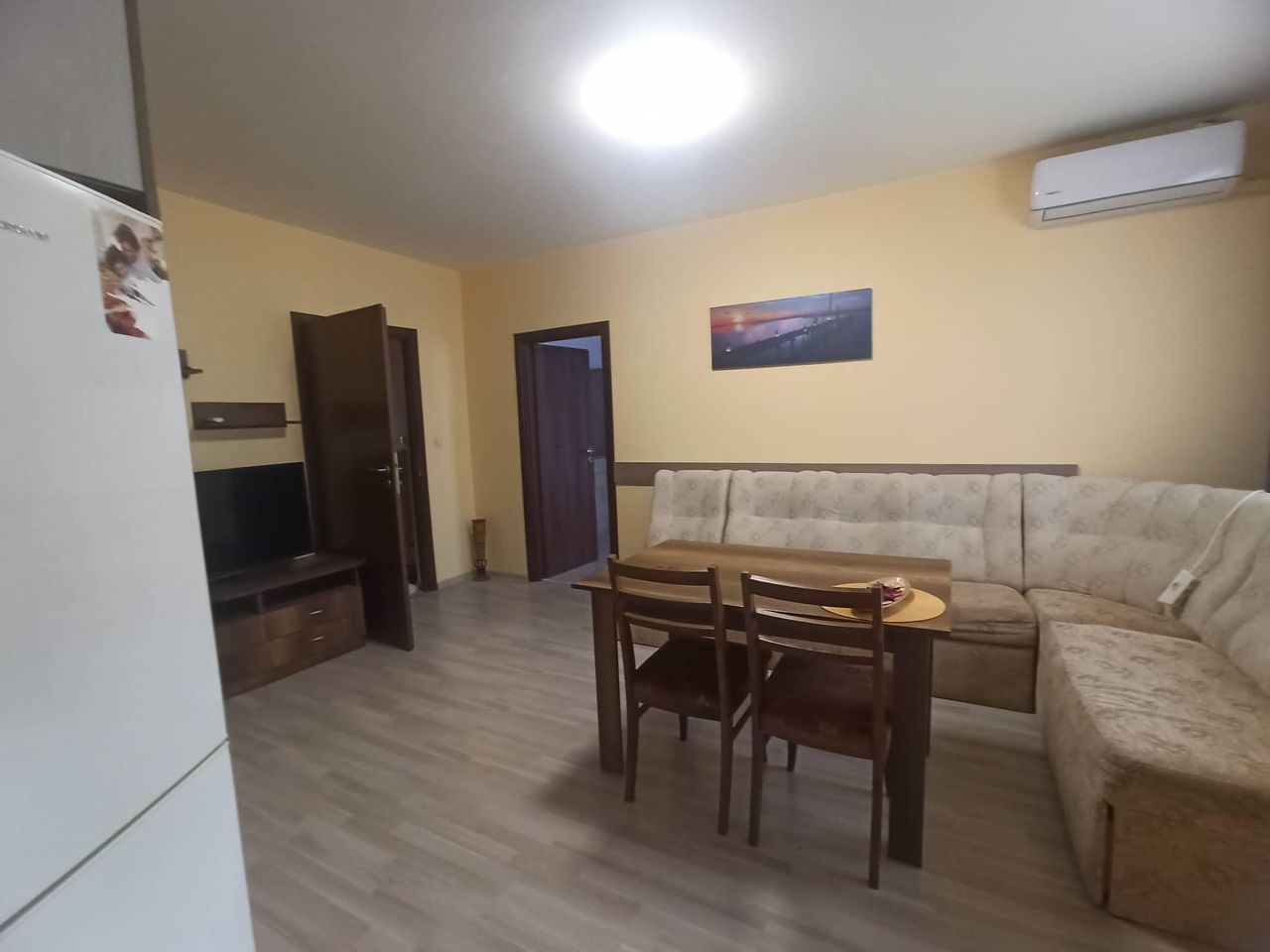 Дава се под наем Тристаен апартамент в Пловдив, Съдийски - 100 кв.м за 500 € - Снимка #1