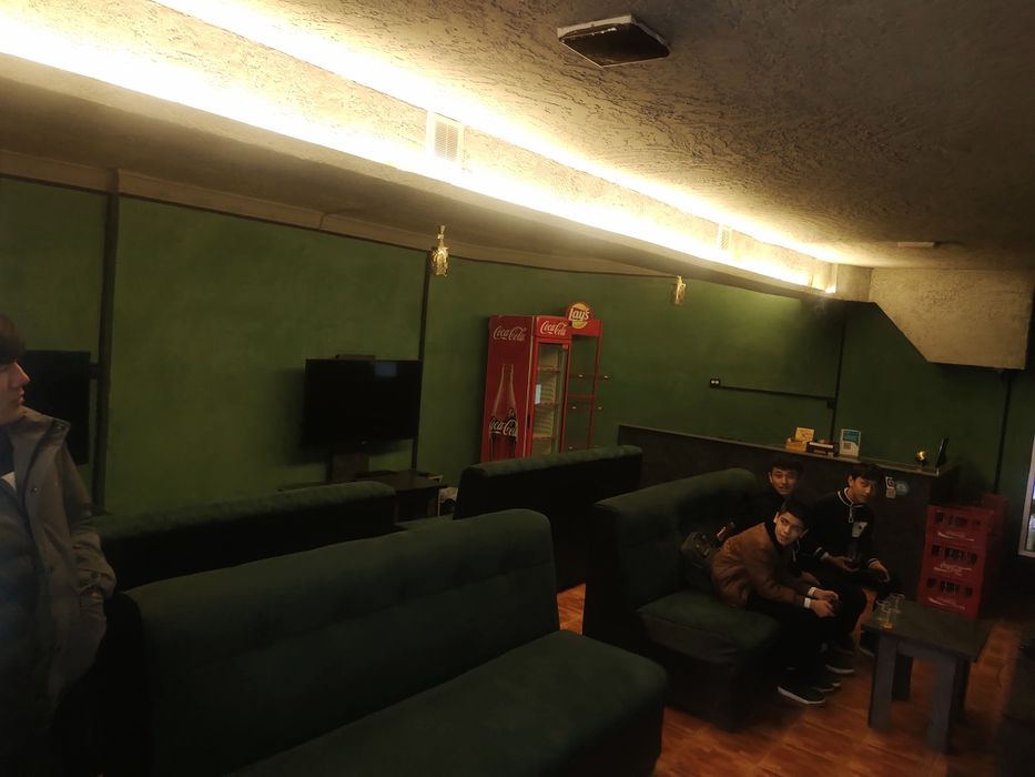 Ишлаб турган бино ижарага берилади.