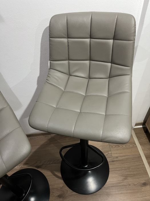 Scaune tip bar gri reglabile