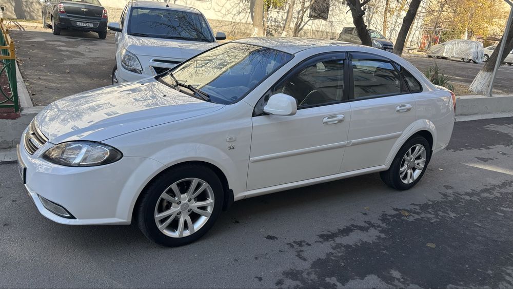 Gentra 2015 года