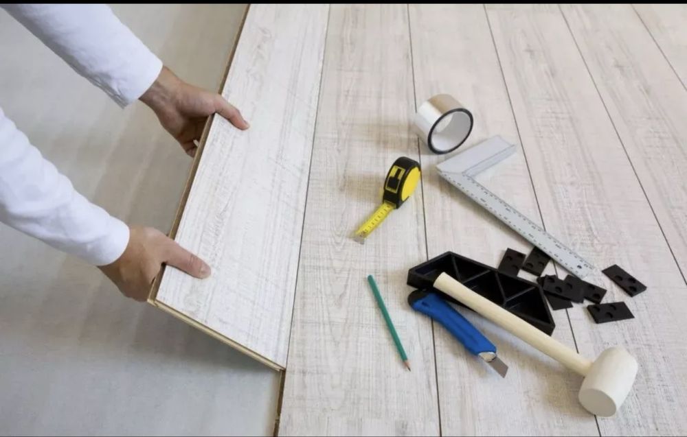 Демонтаж ламинат Наливной полы  Укладка ламнанат