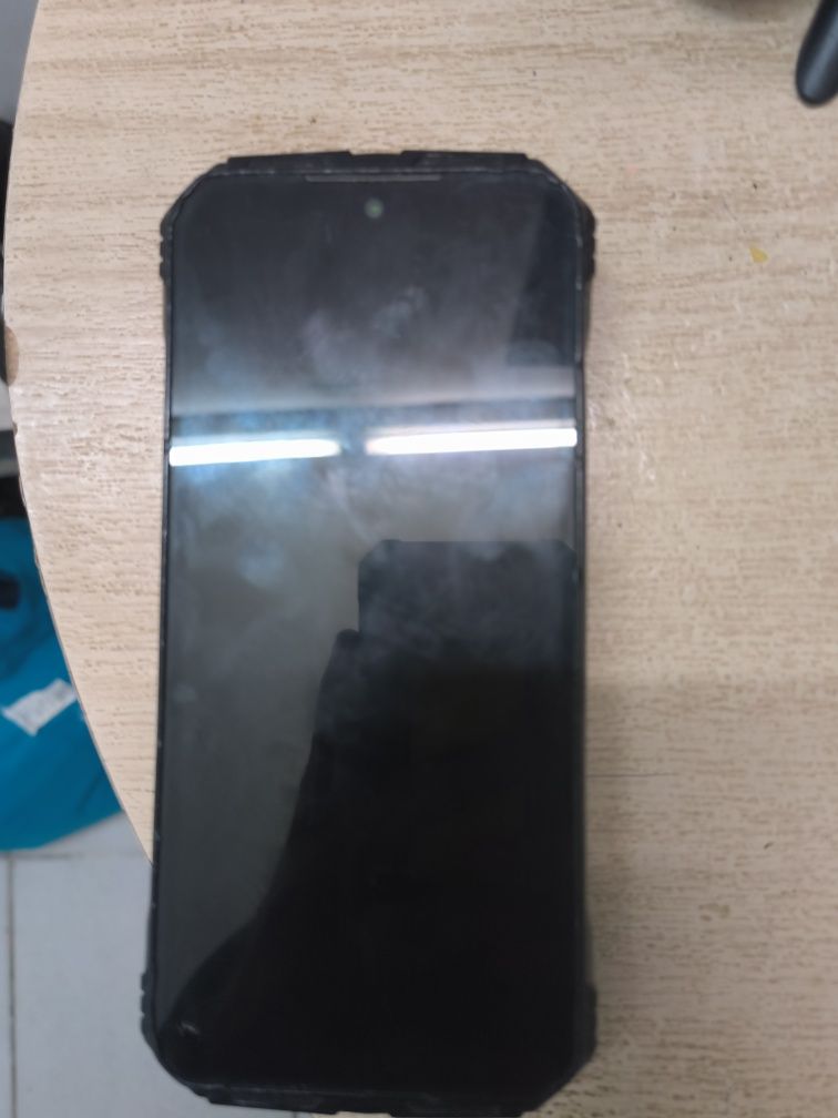 Продавам Dogee v max