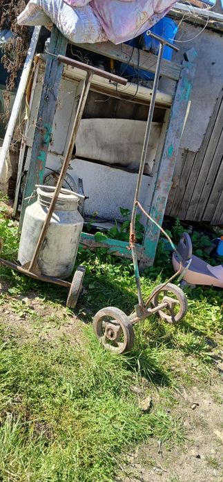 Продам 2 тачки и 1 флягу