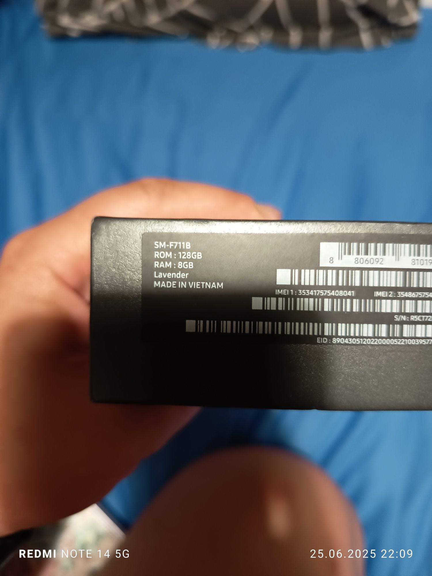 Samsung galaxy Z flip 3