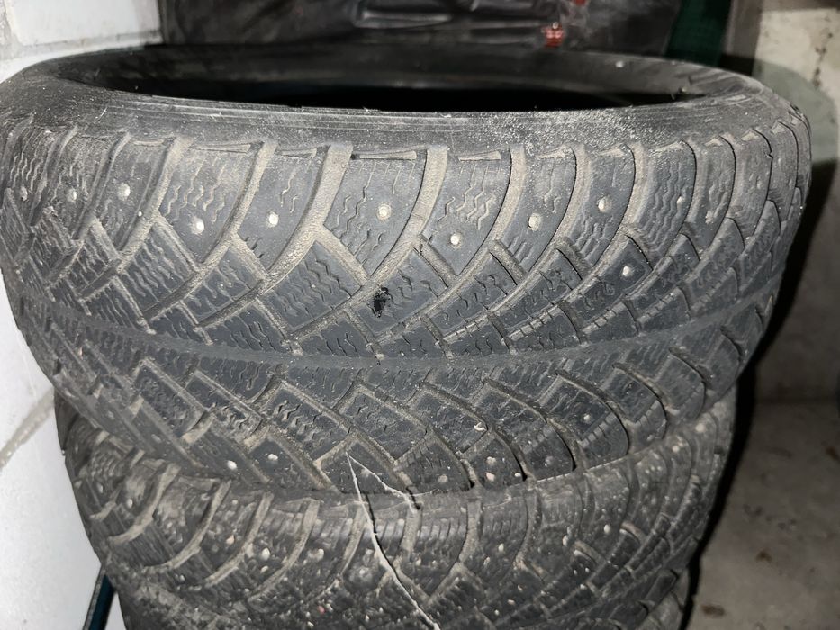 Комплект зимней резины BFGoodrich 185/65 r14