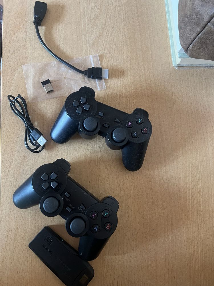 Игра конзола HDMI 2.4G WIRELESS CONTROLLER GAMEPAD с над 10000 игри