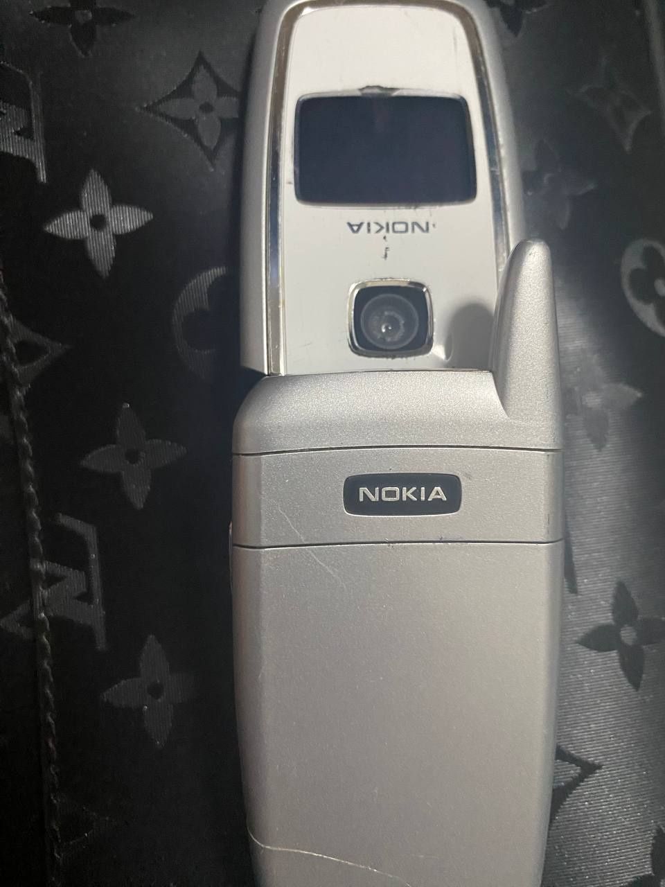 Assalom alekum telefon sotiladi Original Nokia 6101 imeidan utmagan