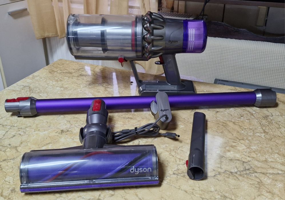 Dyson V11 Extra Drive