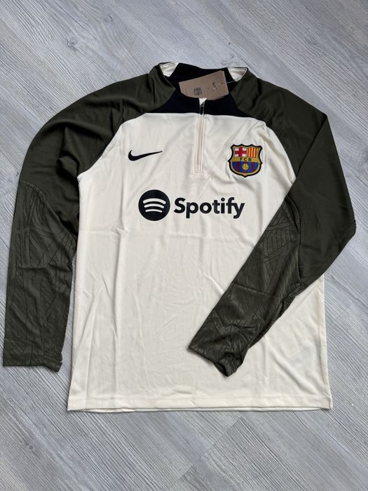 Trening Barcelona Nike antrenament 2025
