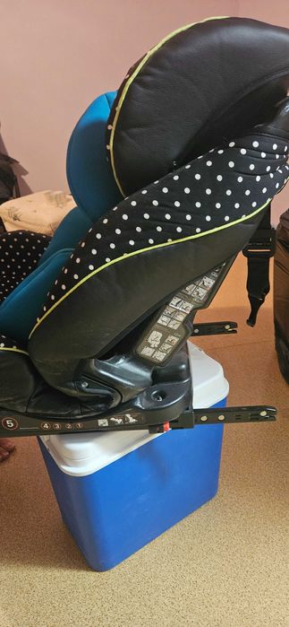 Chipolino Стол за кола 0-25 кг. Мондо Isofix