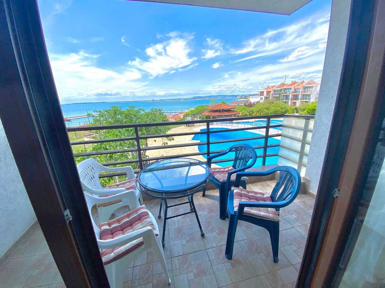 Продава се Тристаен апартамент в Свети Влас - 92 кв.м за 1848 €/кв.м - Снимка #6
