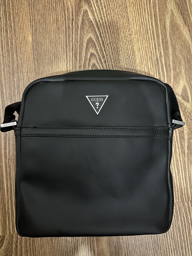Guess нова мъжка чанта през рамо