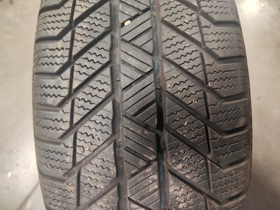 2бр.зимни гуми 215/65/16 Platin