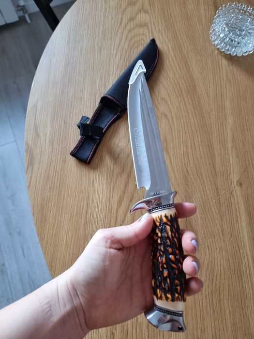 Cutit cu maner deosebit Columbia