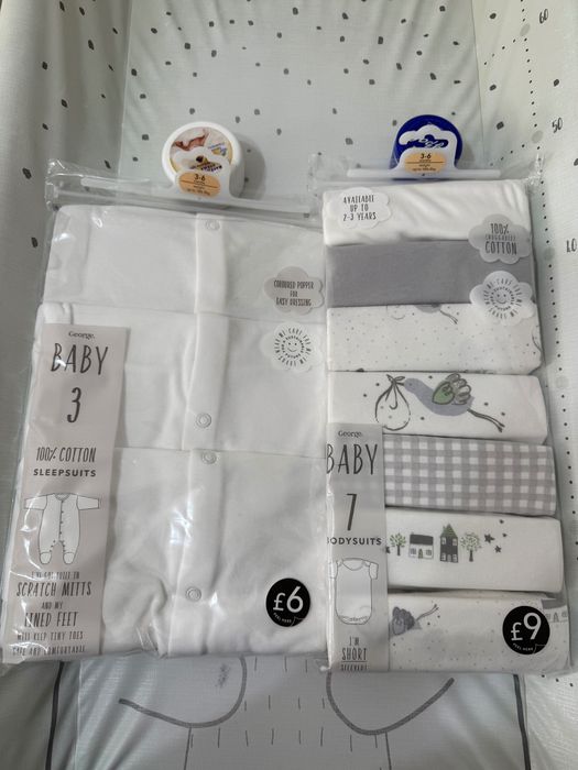 George baby ромпер и боди къс ръкав