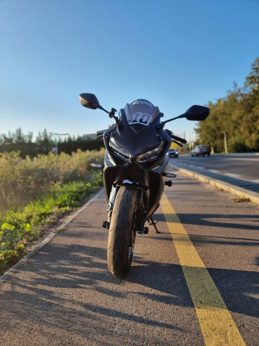 Honda CBR650R 2021 + Accesorii