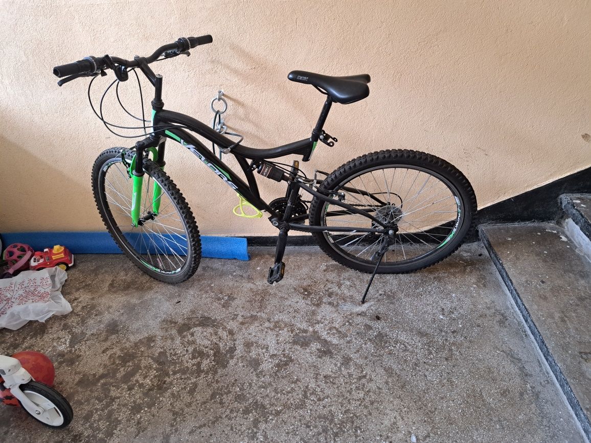 Bicicleta de vanzare