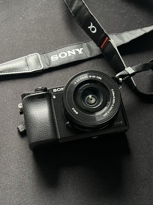 Sony a6000 +16-50mm