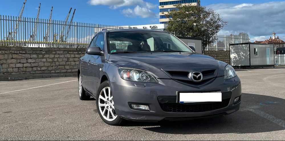 Mazda 3 | 1.6 Benzină | Xenon | Scaune încălzite | Consum redus