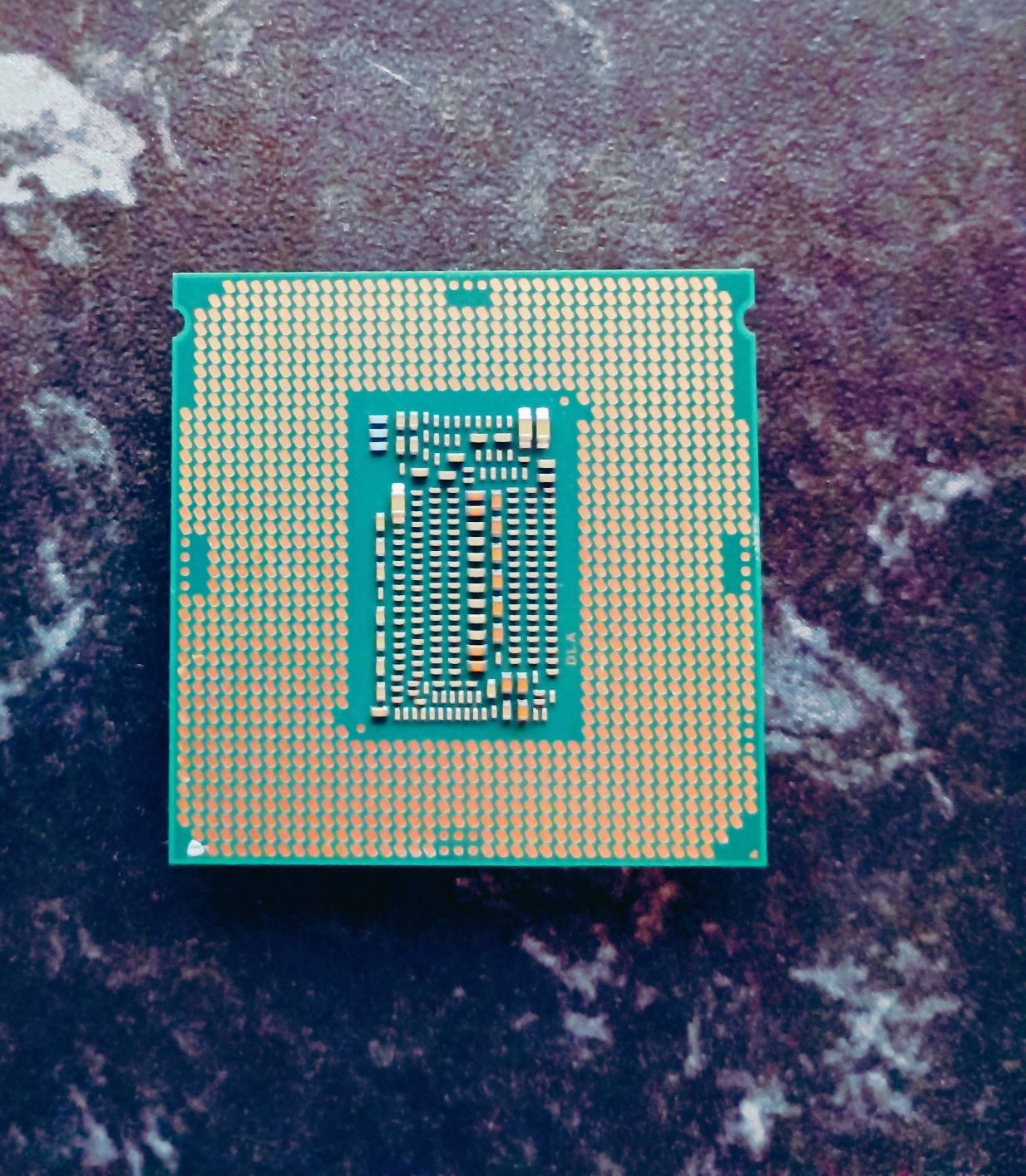 Процесор: Intel Core i9-9900K (LGA1151]
