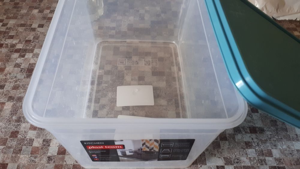 Продам контейнер пищевой