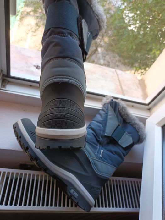 Quechua Waterproof Snow Contact