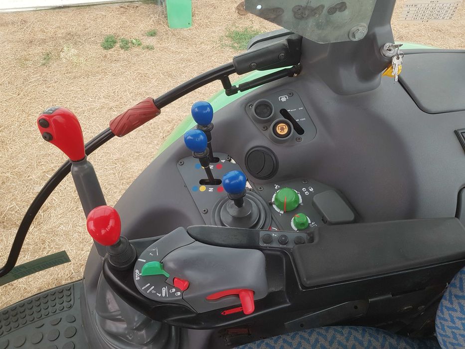 Tractor Deutz Fahr Agrotron 260 MK3