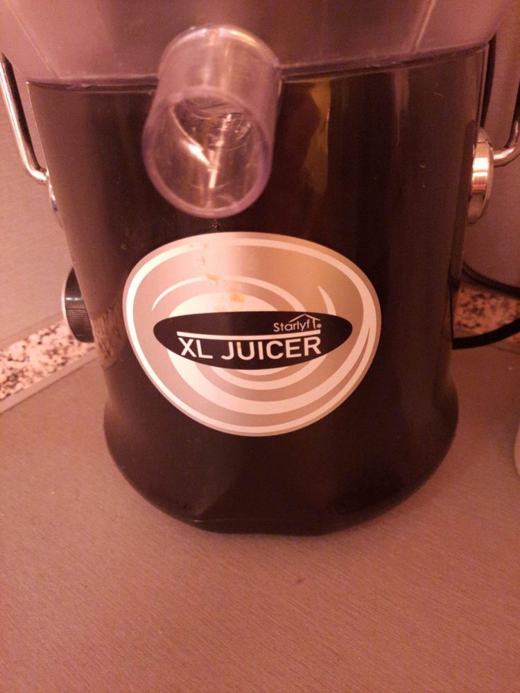 Сокоизтисквачка XL Juicer