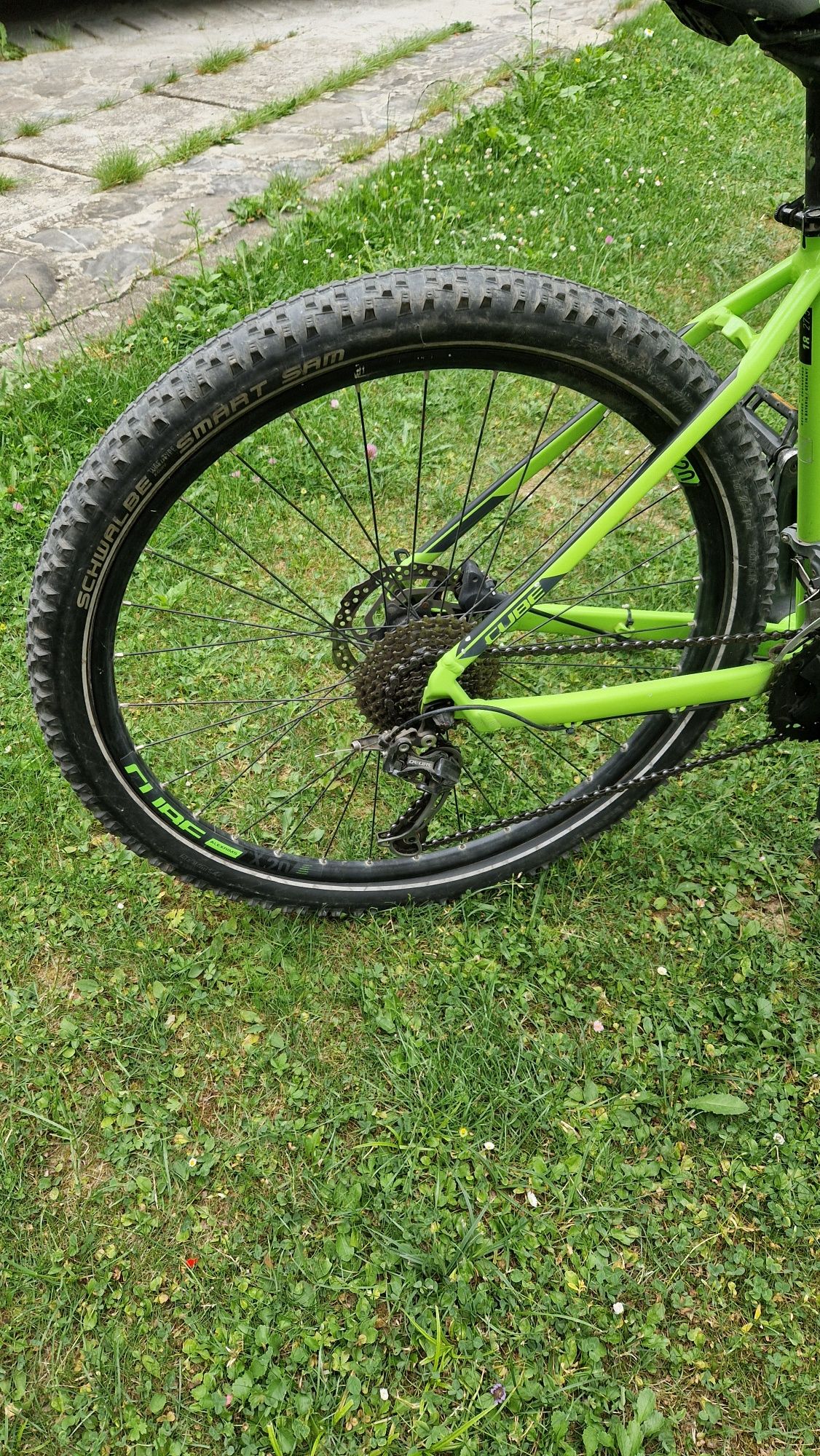 Bicicleta CUBE 2,5