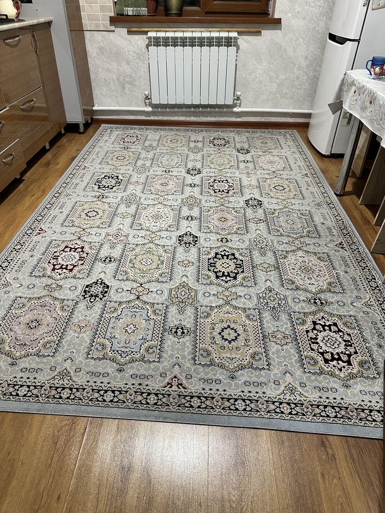 Ковер толстый персидский