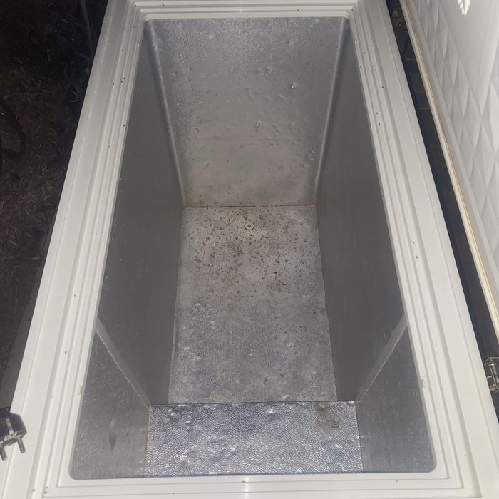 Продам морозильник в хорошем состоянии