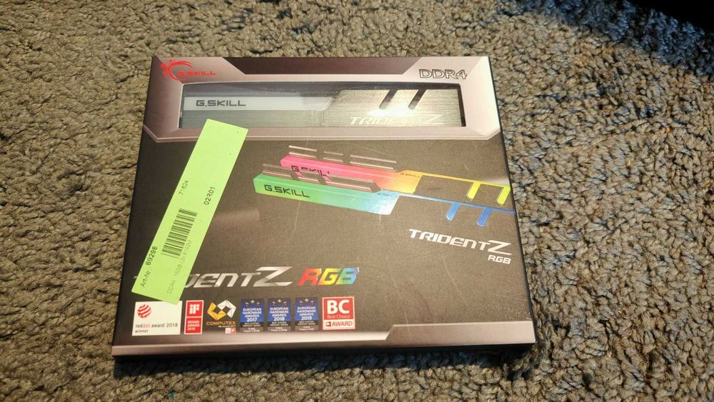Рам памет G.SKILL Trident Z RGB 16GB (2x8GB) DDR4 3200MHz