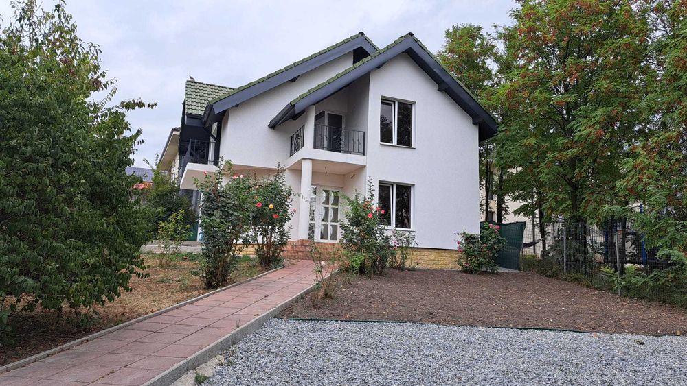 Casa de vanzare direct proprietar - centru Dezmir , individuala