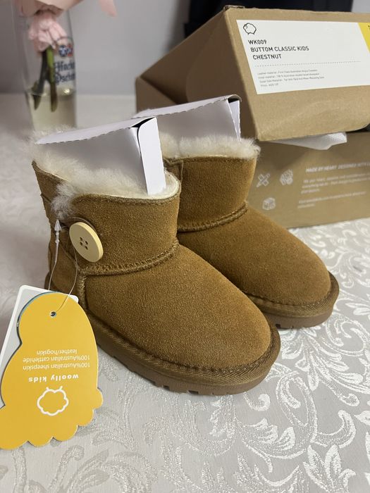 Продам новую детскую зимнюю обувь woolly kids