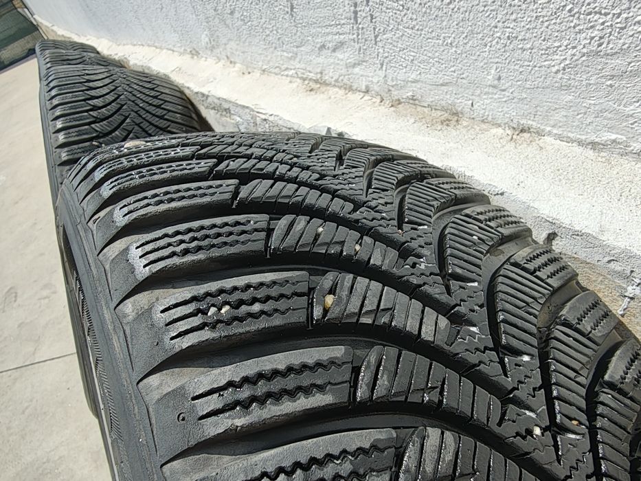 Roti iarna BMW 205/55R16
