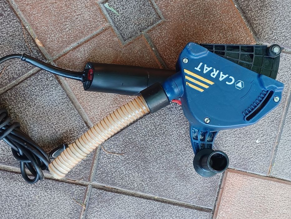 Masina de făcut caneluri CARAT de 1700 W