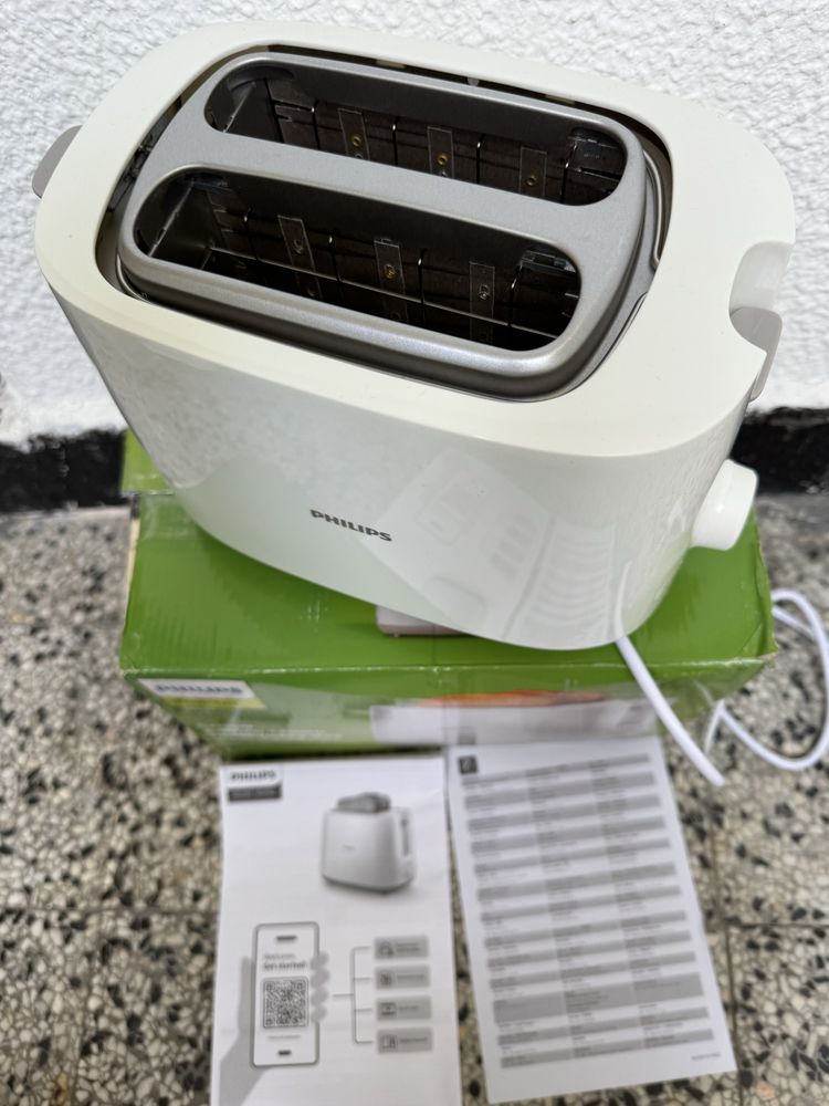 Тостер за Хляб - Philips HD2581/00 Daily Collection, 830W!