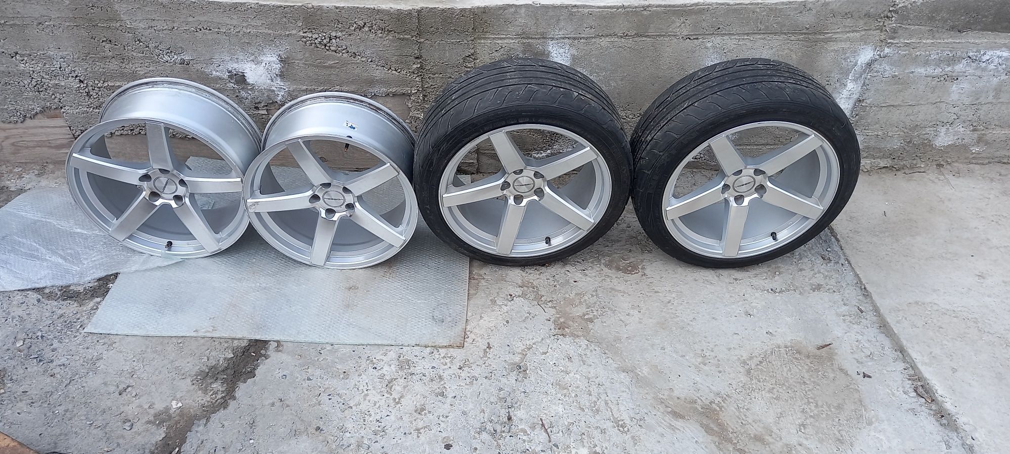 Продам диски фирмы Vossen r19