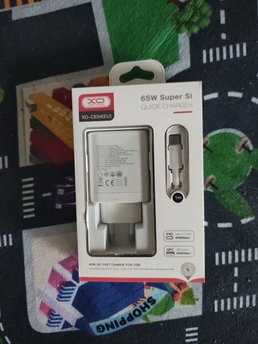 Încărcător de perete 65W