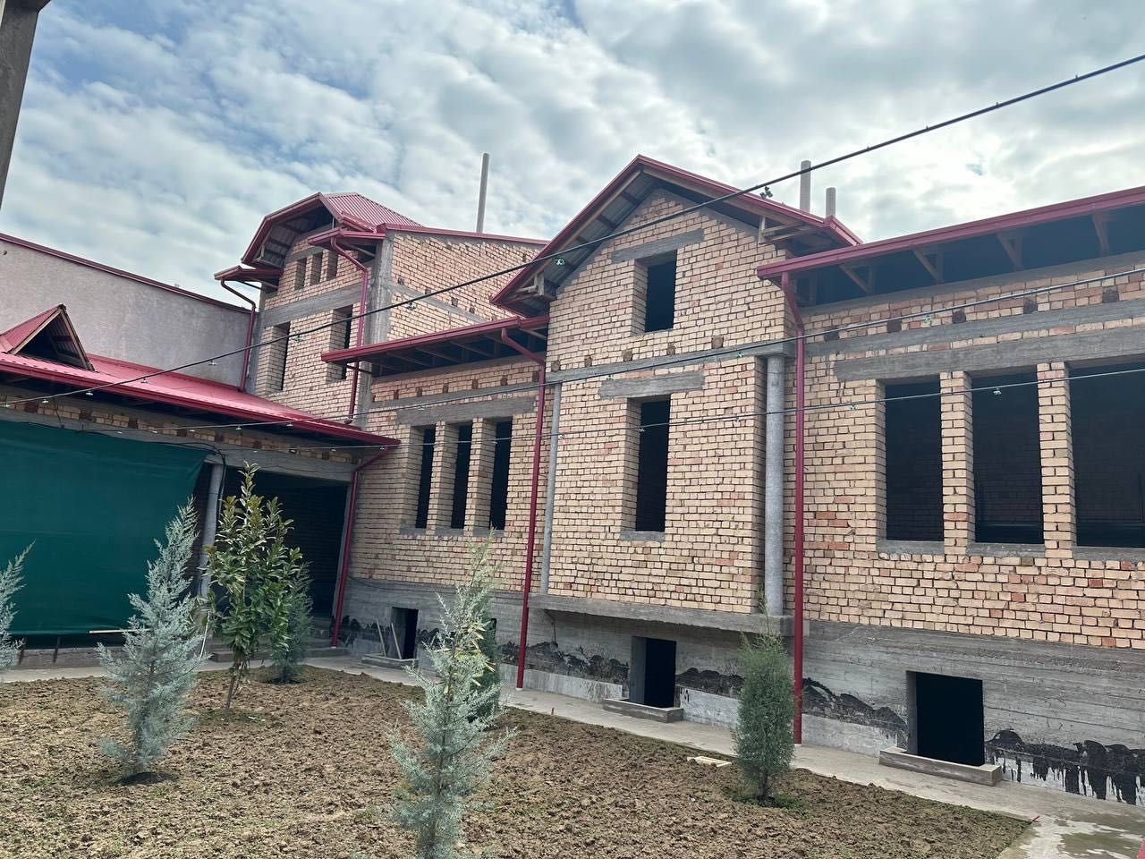 Продается 6 соток Хасанбай