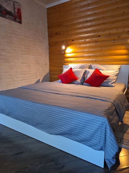 1 ком с кондиционером  Бектурова 15