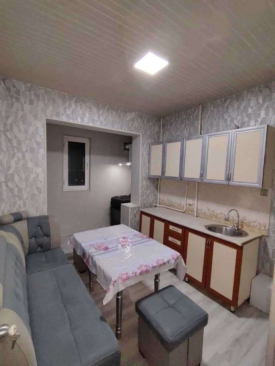 Срочно продается квартира 2/8/9, 56кв.м. Она бола болница.