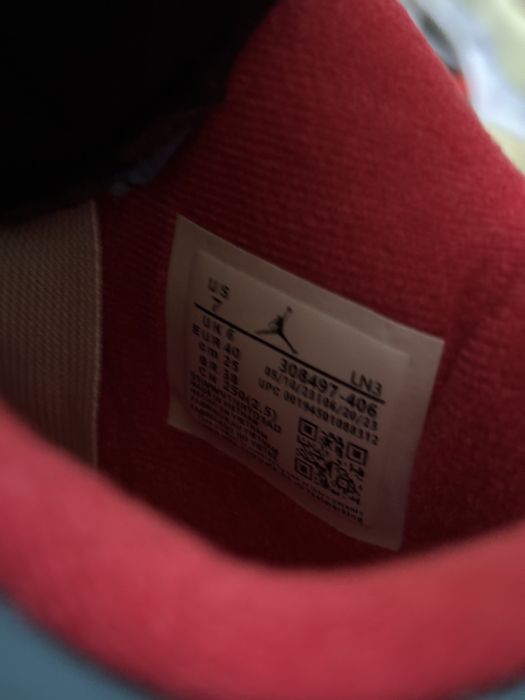 Jordan 4 marimea 40 42 43