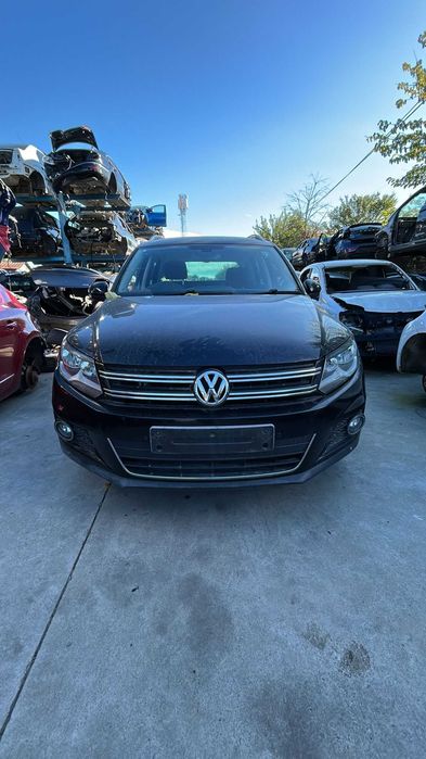 Far stanga-dreapta UK Volkswagen Tiguan  an 2014