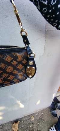 Vind poșetă Louis Vuitton monogram eclipse mini originală!!