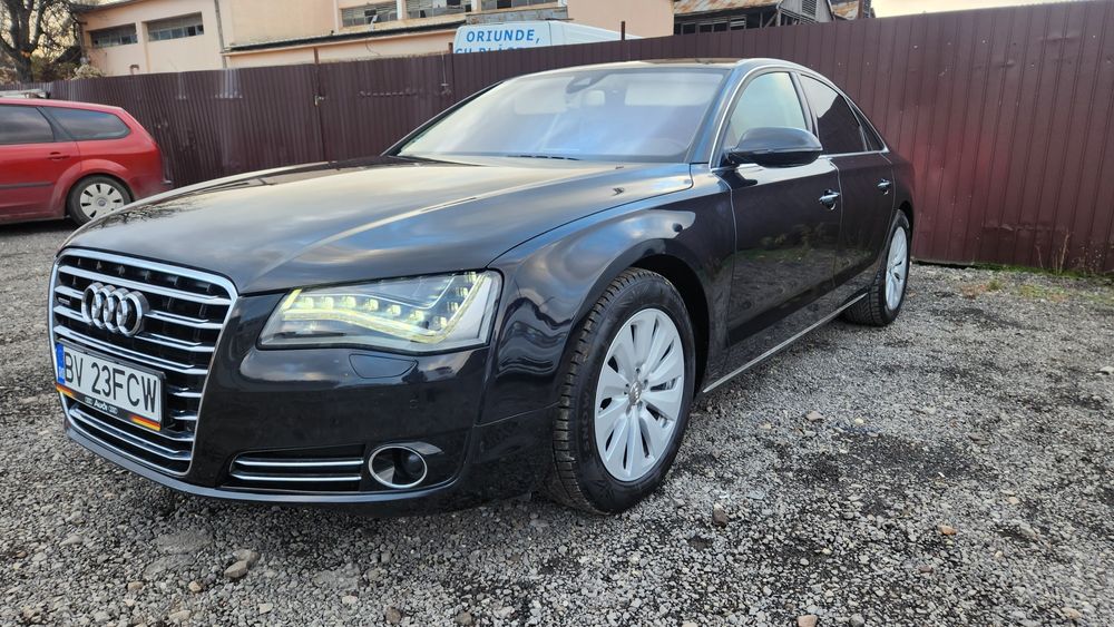 Audi A8 4H Quattro 105000 km!