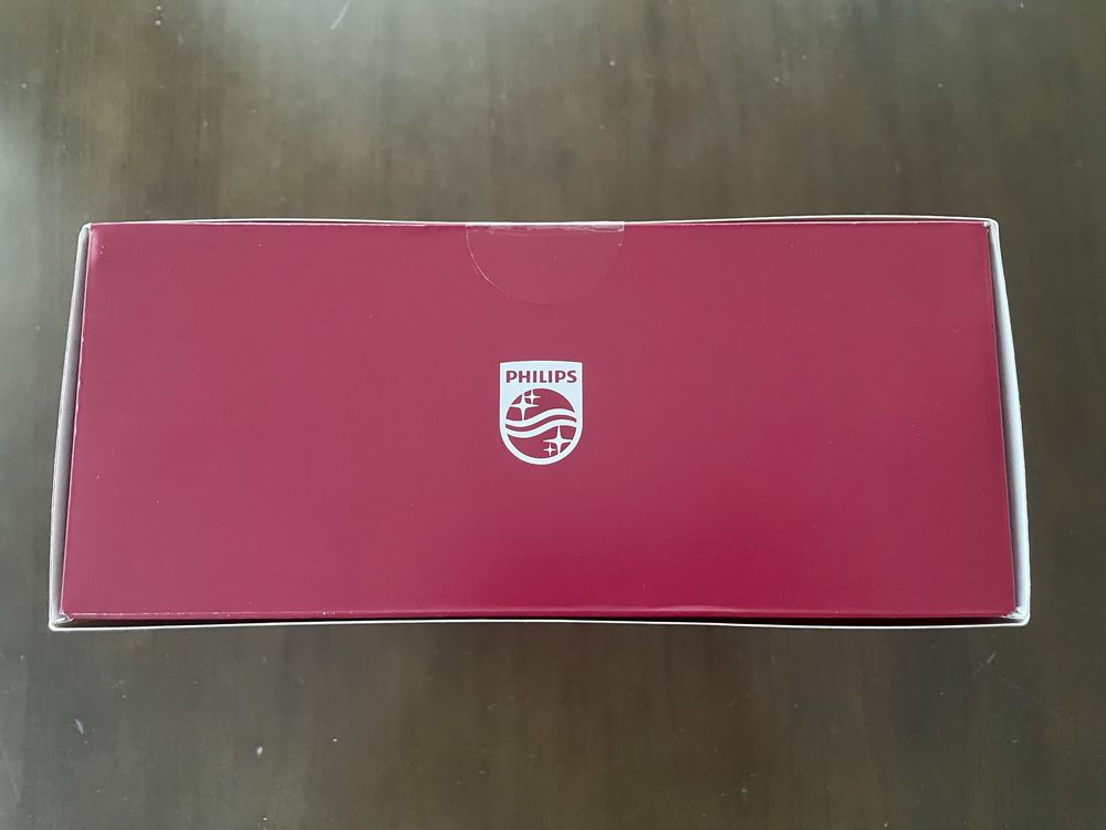Philips Lumea IPL 9900 – фотоепилатор (чисто нов)