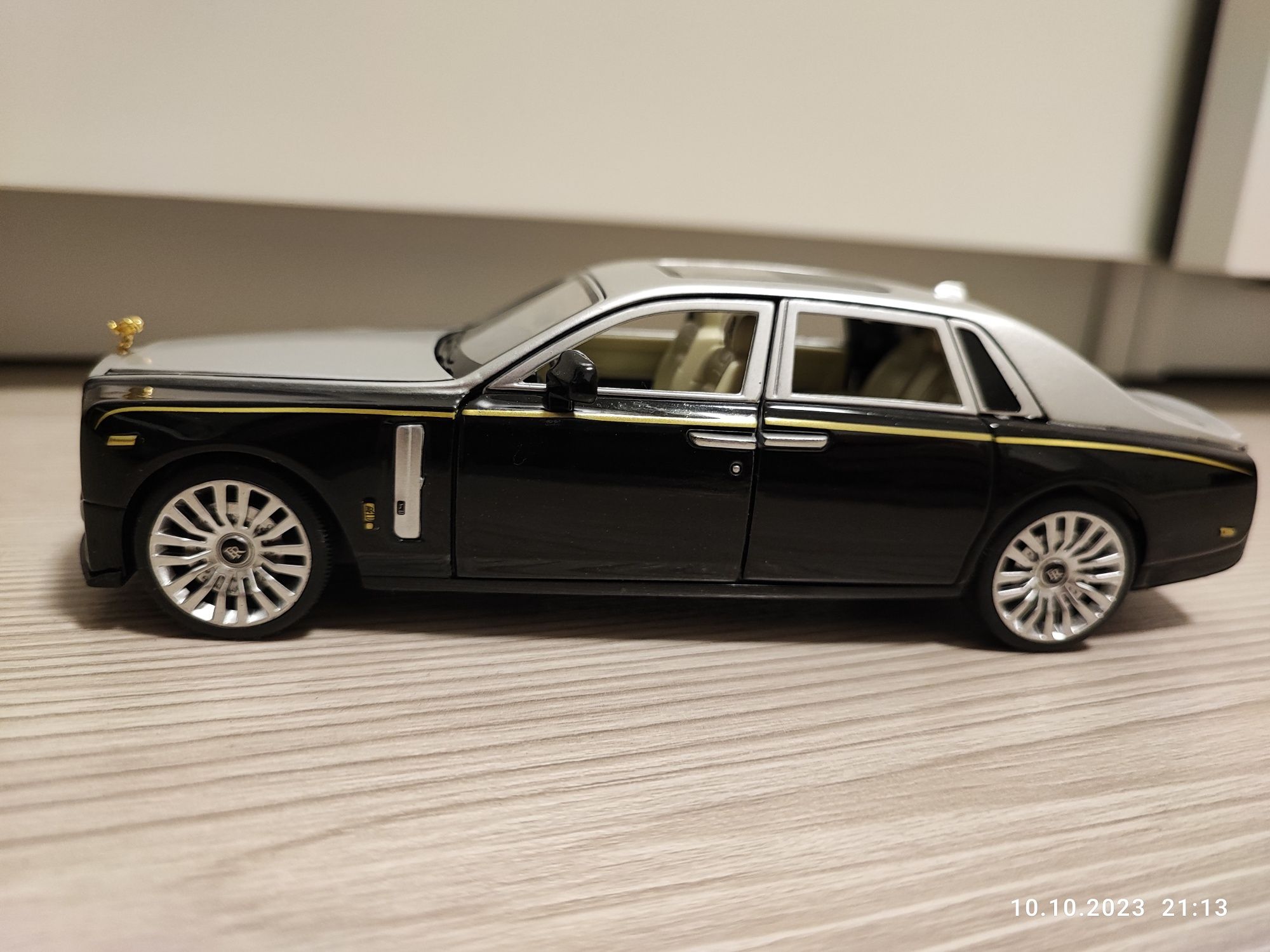 Machetă Rolls Royce Phantom